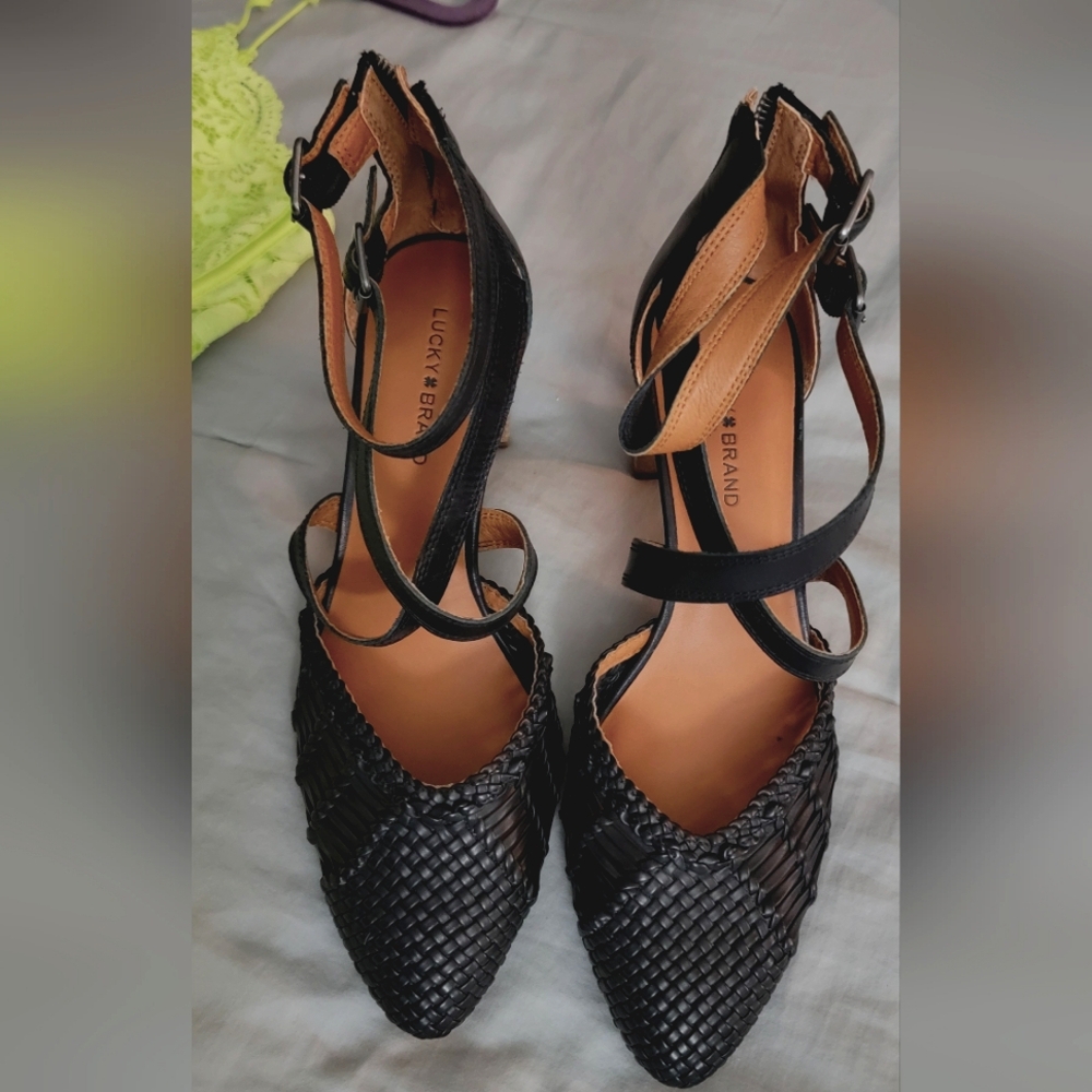 Lucky Brand size 9